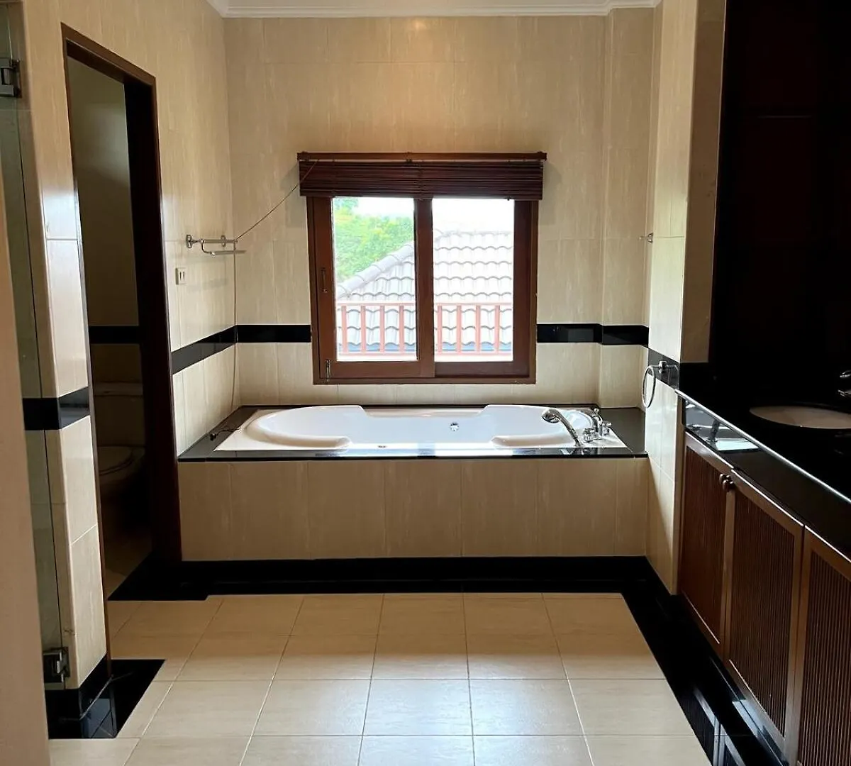 Luxurious Phuket Escape - Lakewood Hills Layan Beach  0*, Layan Beach (Phuket)