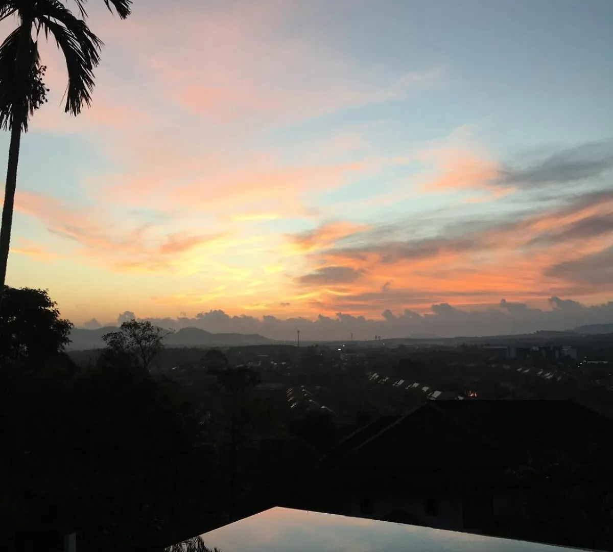 Villa Luxurious Phuket Escape - Lakewood Hills Layan Beach